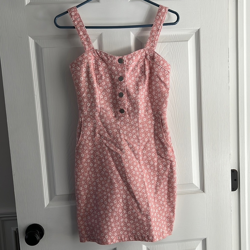 Women's dress